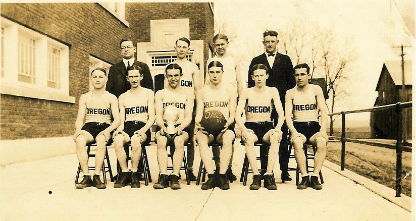 Basketball Team 1923