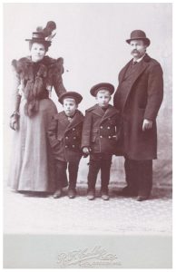 Williams Family 1898