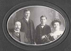 William, Vaughn, Herbert and Lillian Williams (1904)