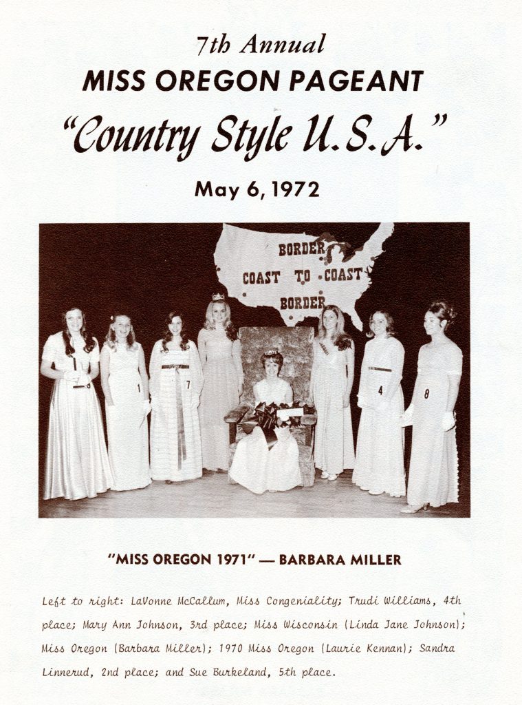 Miss Oregon pageant contestants and winner.