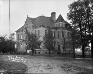 1895 High School